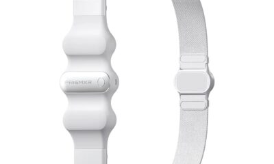 How a Meta Quest 3 Charging Dock Keeps Your VR Gear Organized