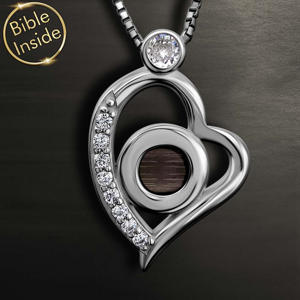 Finding Strength in Faith: How Christian Necklace Women’s Jewelry Transforms Spiritual Connection